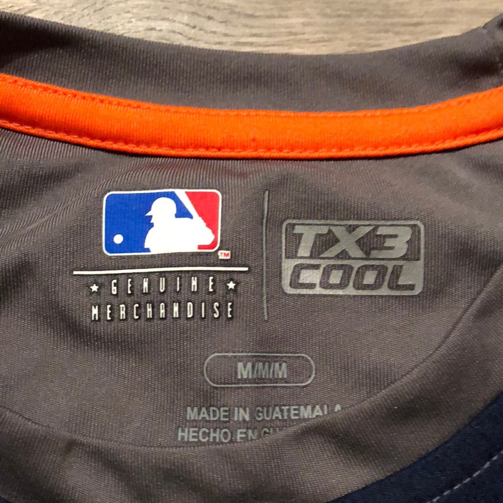 Detroit Tigers Performance Top - Picture 2 of 2